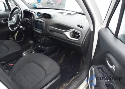 2018 Jeep Renegade Latitude 4X4 из США, поврежденный, VIN ZACCJBBB5JPG84608